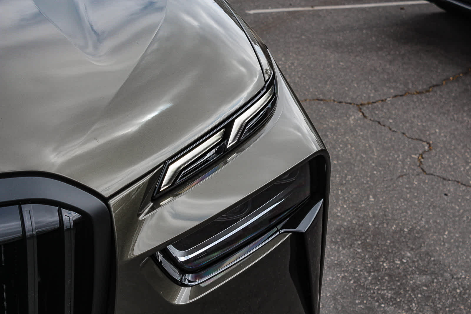 Thumbnail: 2026 BMW X7 - 10