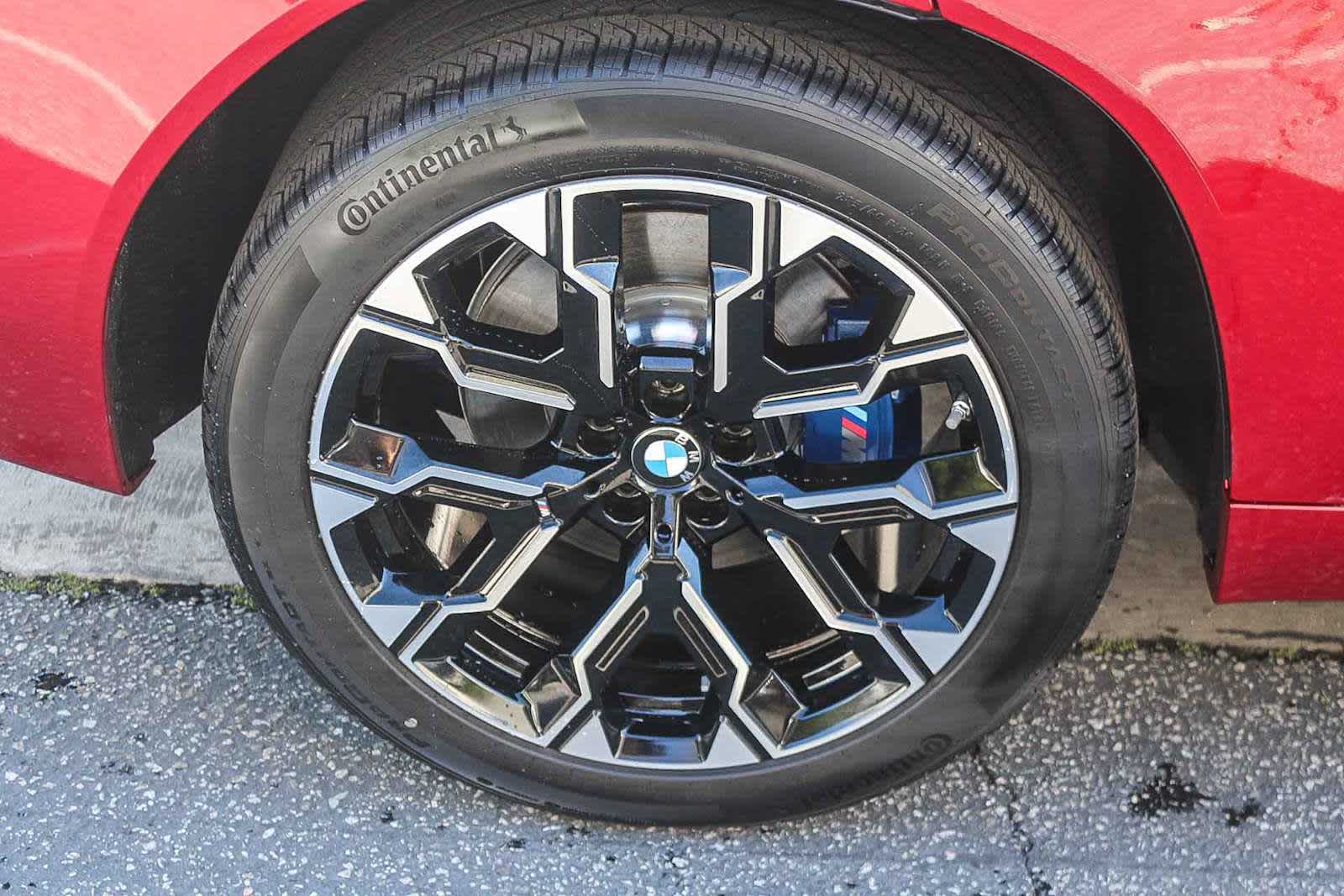 2025 BMW X3 M50 xDrive photo 3