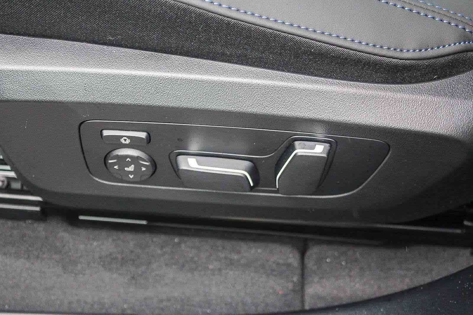 Thumbnail: 2026 BMW X3 - 21