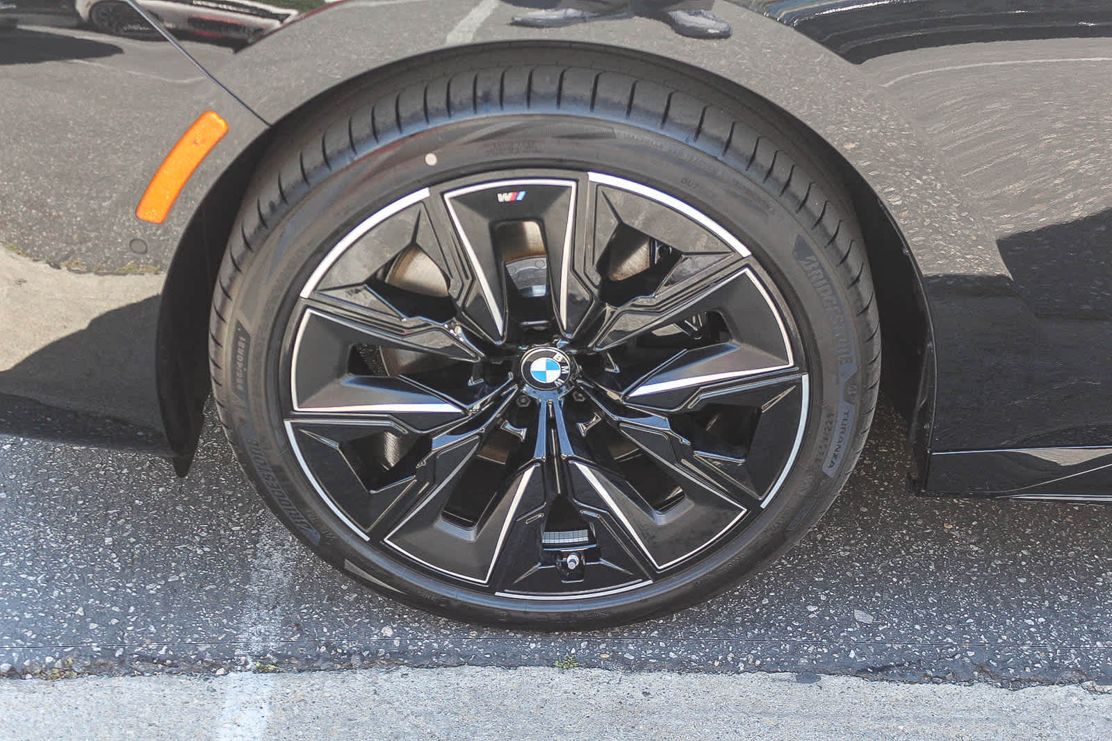 Thumbnail: 2026 BMW i7 - 9