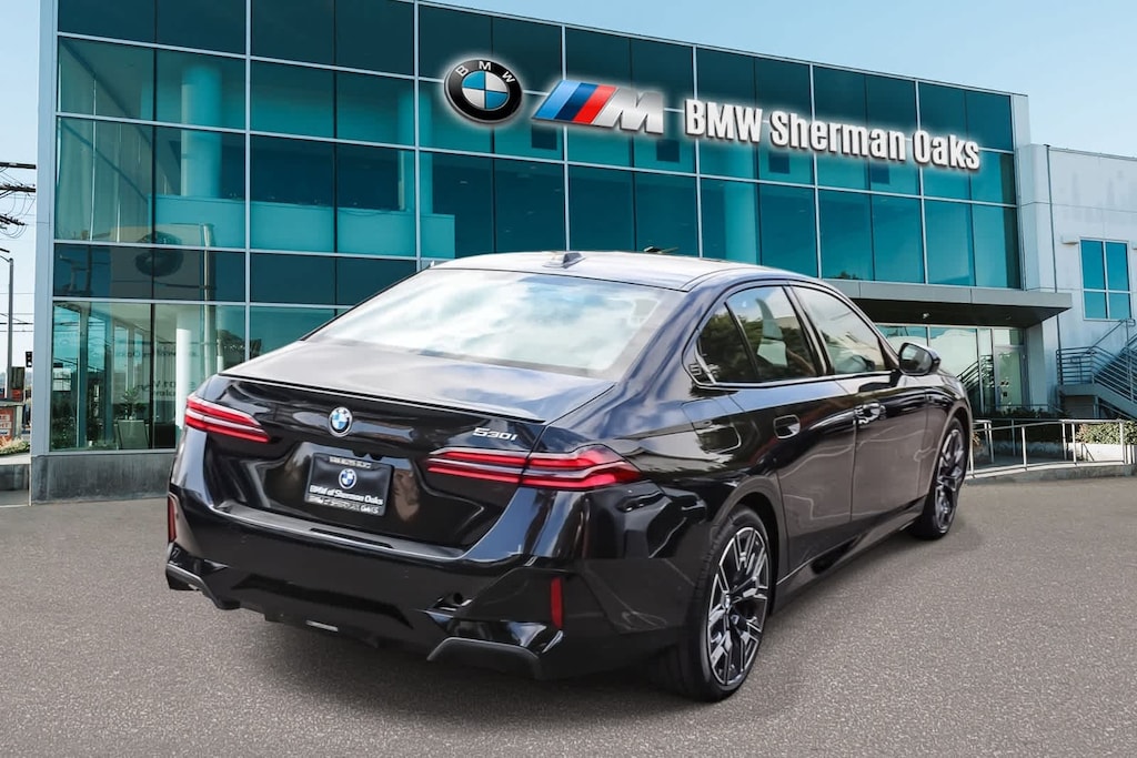New 2027 BMW 530i Sedan