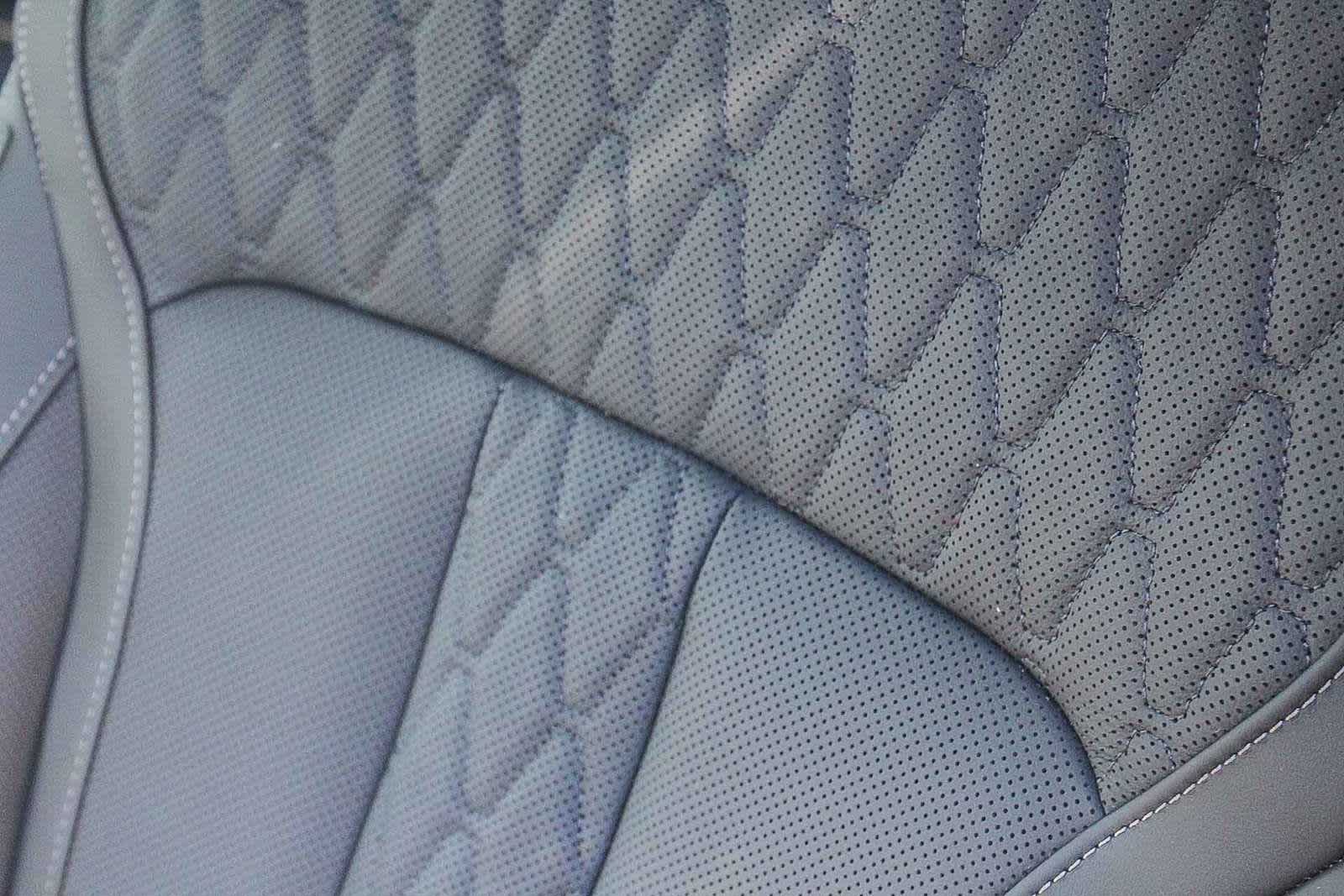 Thumbnail: 2026 BMW X7 - 24