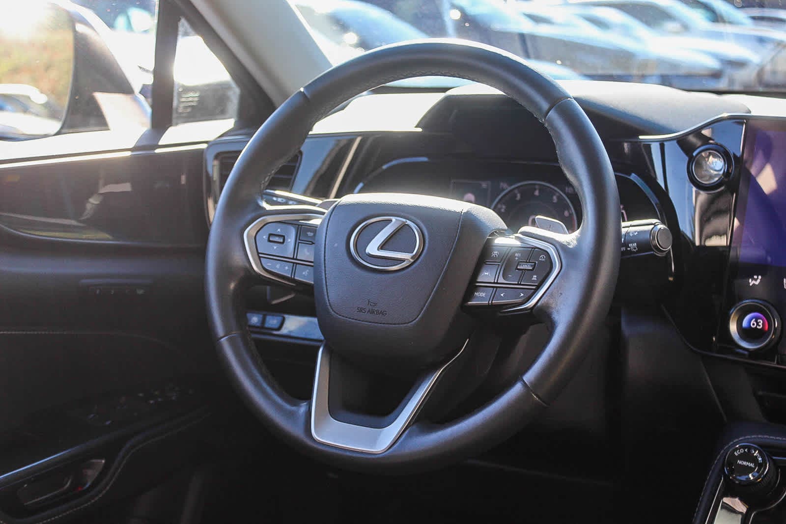 Thumbnail: 2022 Lexus NX - 15