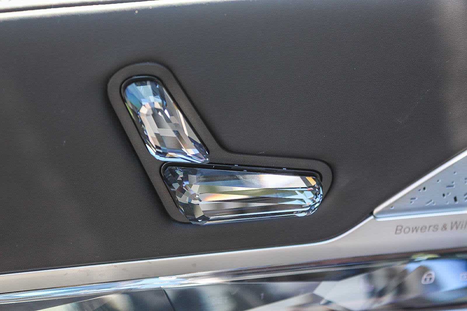 Thumbnail: 2026 BMW 7 Series - 21