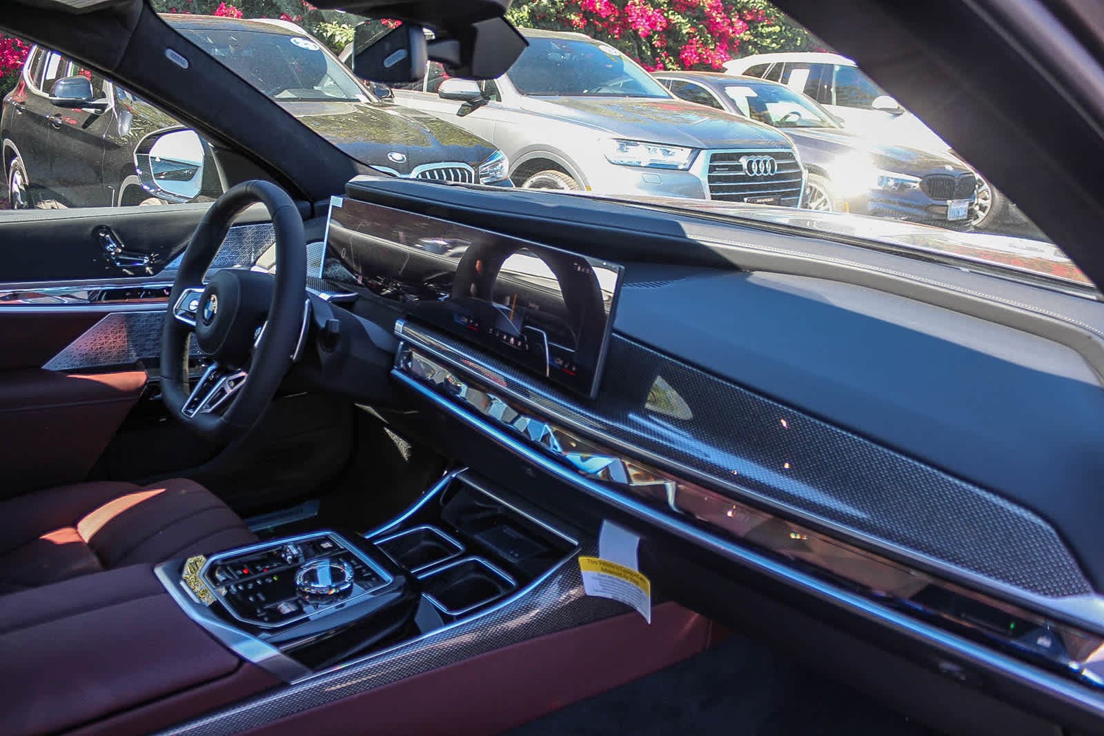 Thumbnail: 2026 BMW 7 Series - 16