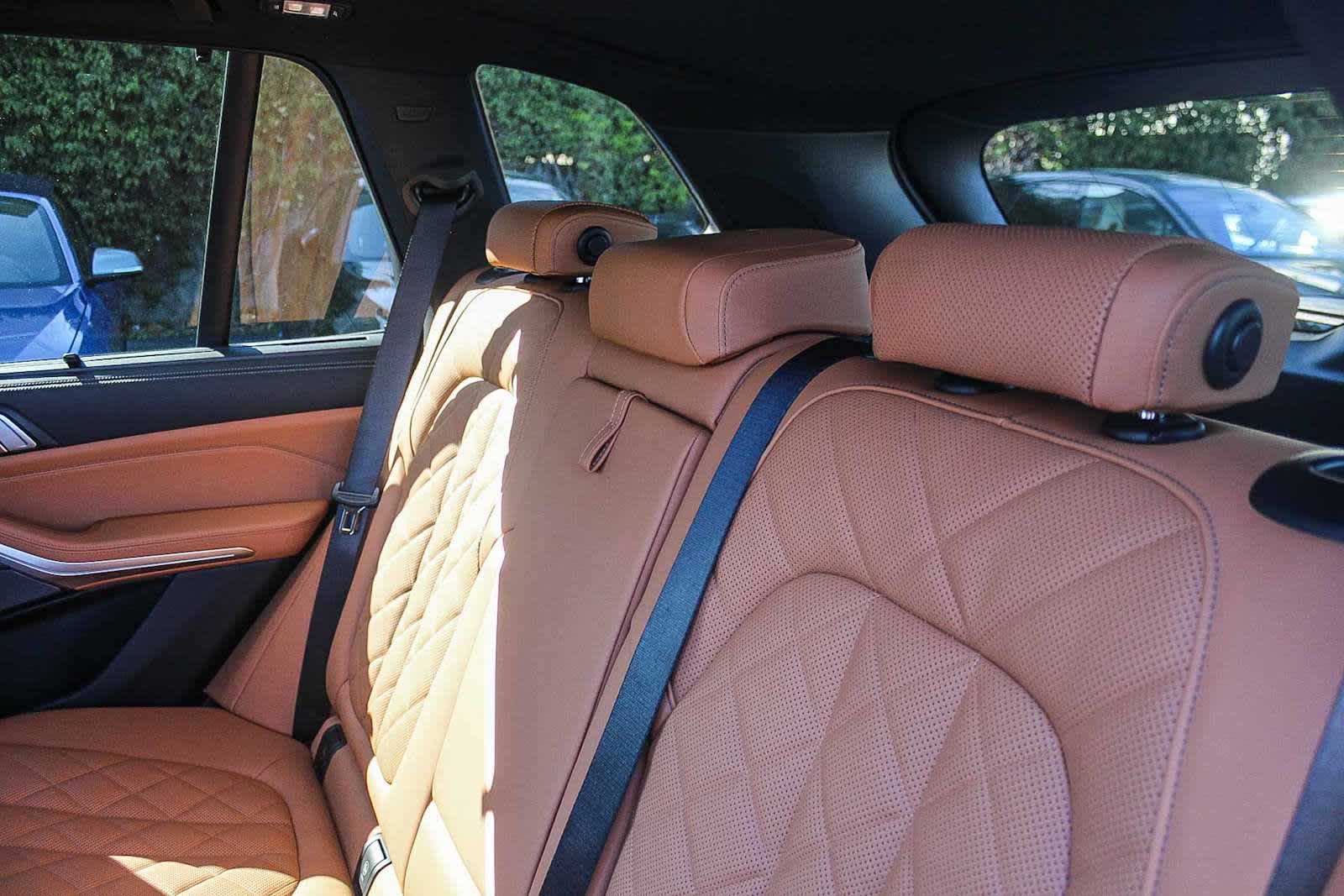 Thumbnail: 2026 BMW X5 - 18
