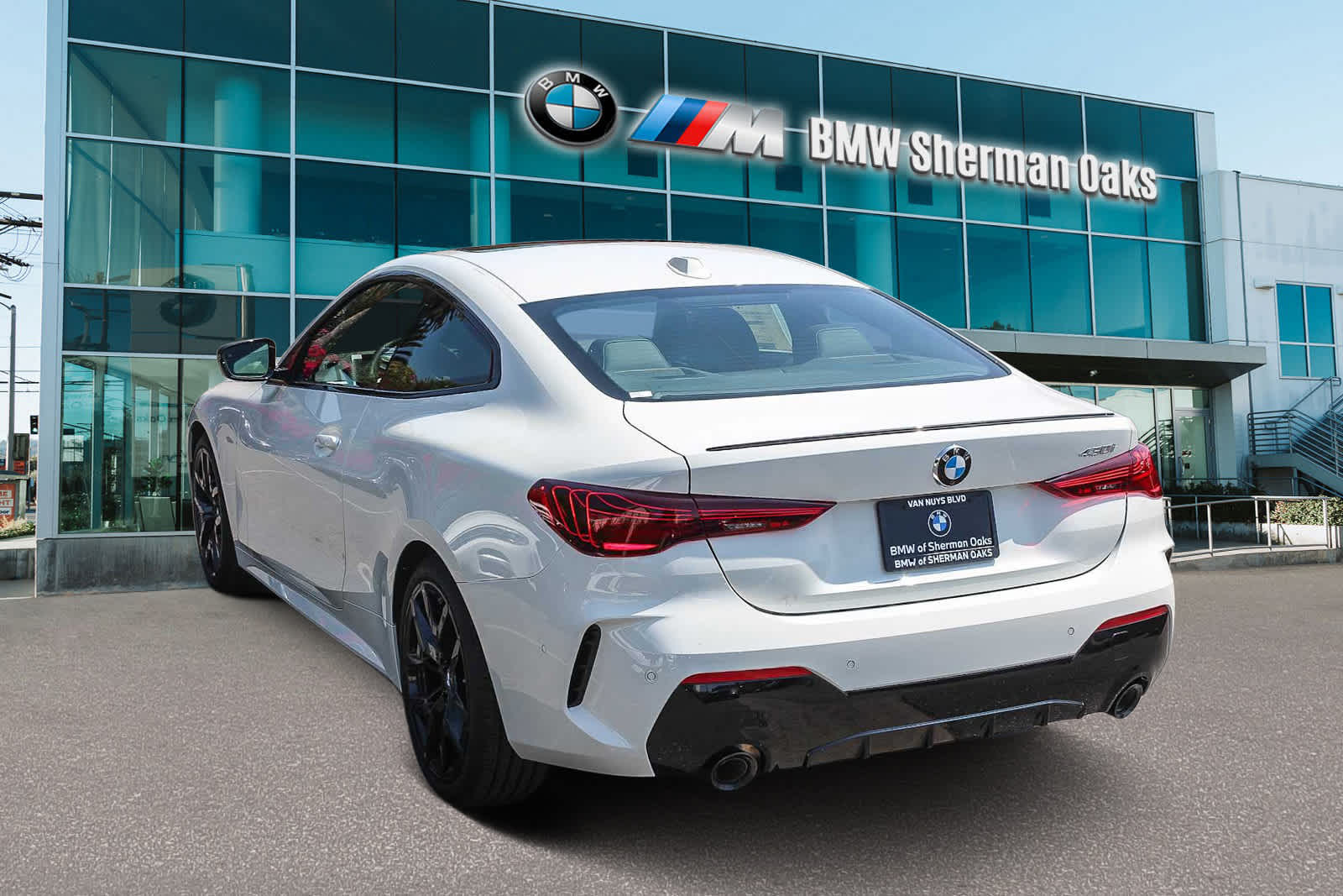 Thumbnail: 2025 BMW 4 Series - 6