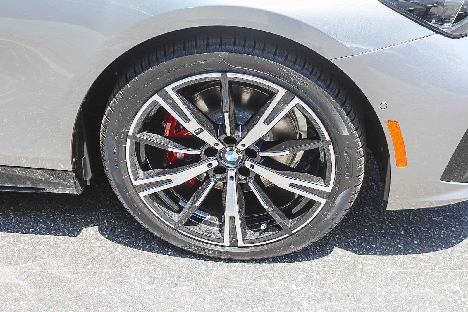 Thumbnail: 2027 BMW 5 Series - 9