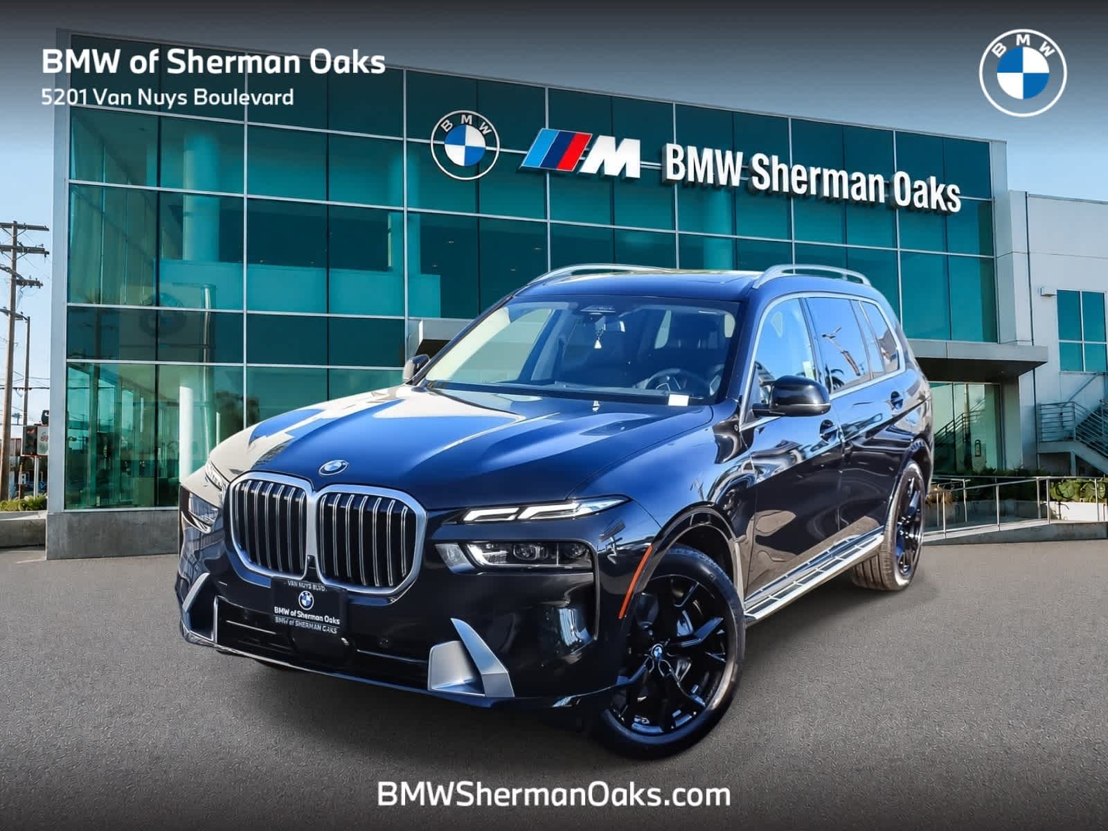 2027 BMW X7