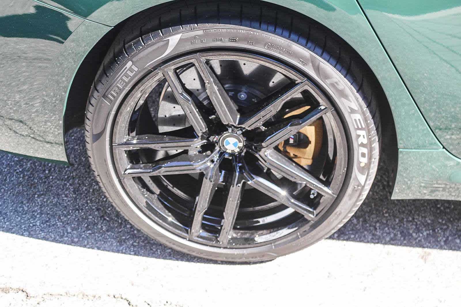 Thumbnail: 2025 BMW M8 - 8