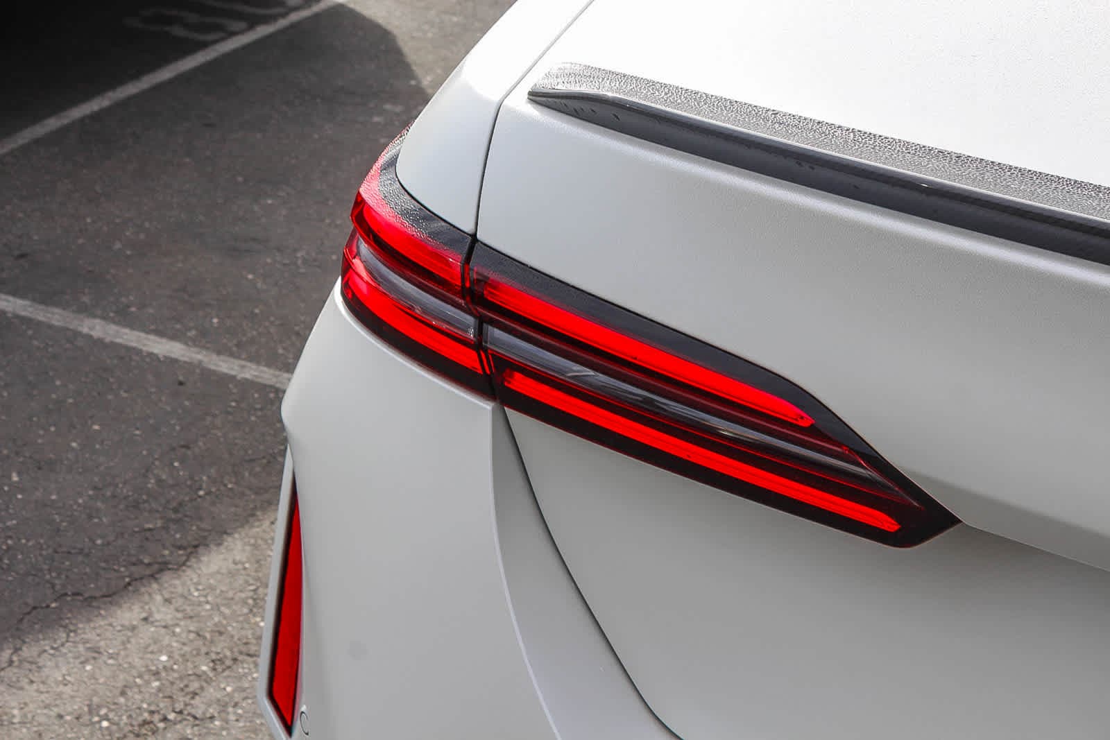 Thumbnail: 2026 BMW M5 - 7