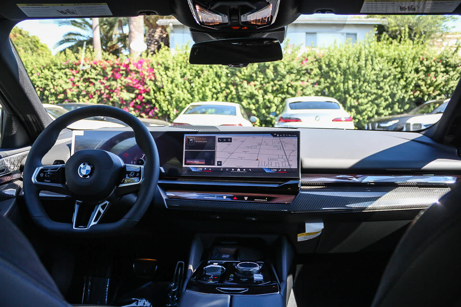 Thumbnail: 2026 BMW 5 Series - 12