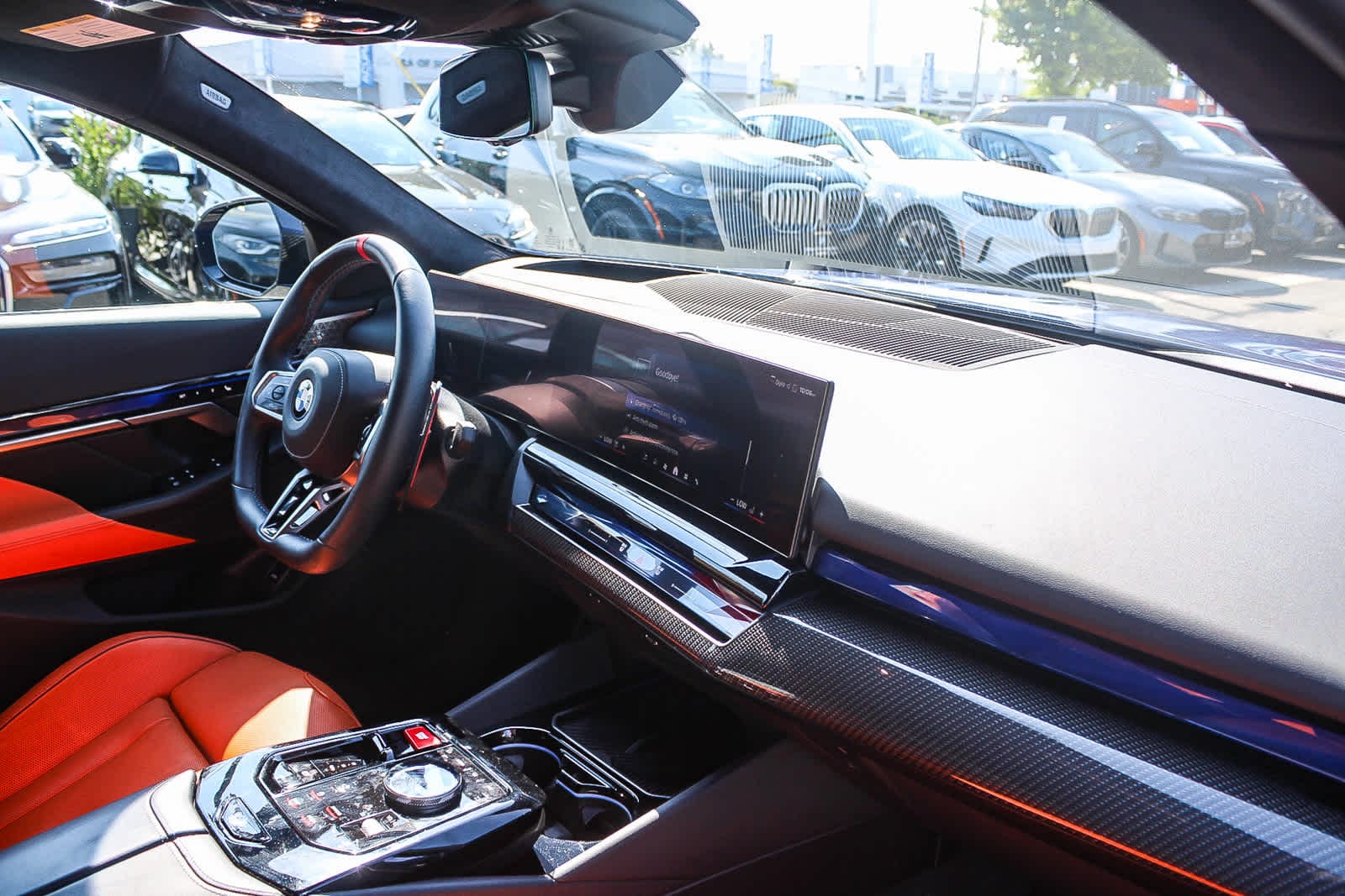 Thumbnail: 2025 BMW M5 - 22