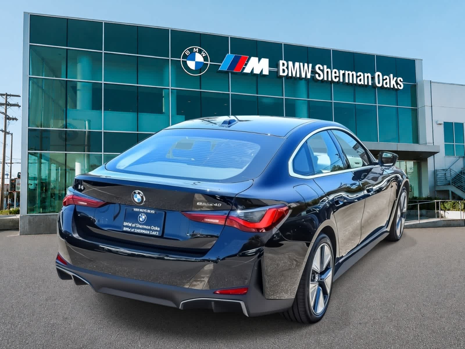 Thumbnail: 2026 BMW i4 - 4