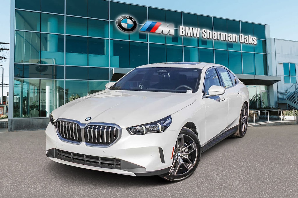 New 2026 BMW 530i Sedan