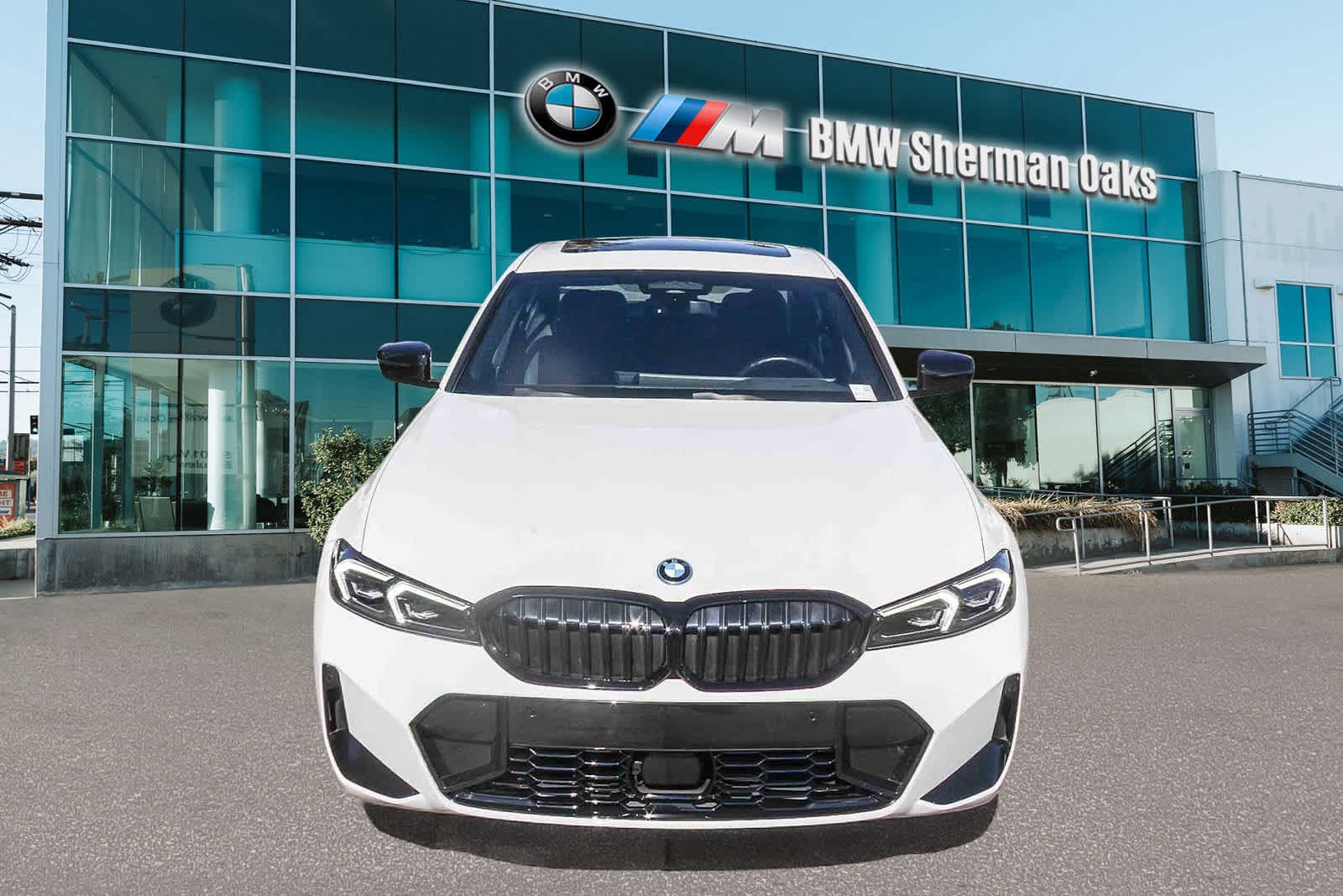 Thumbnail: 2023 BMW 3 Series - 2