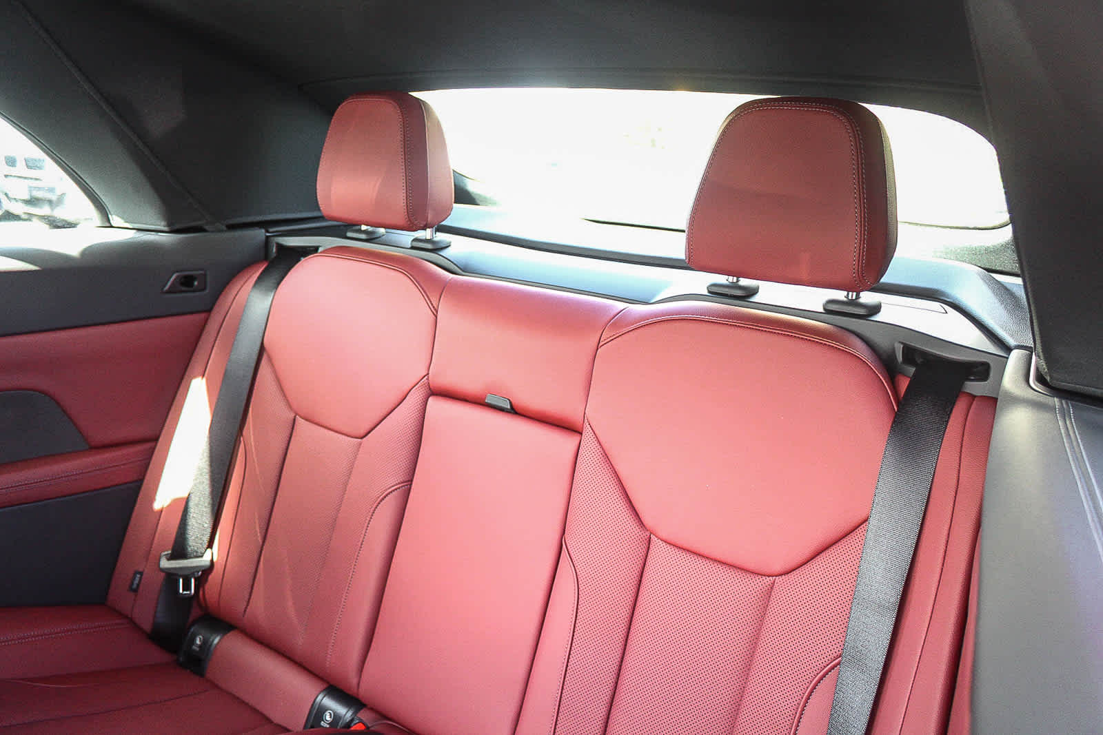 Thumbnail: 2026 BMW 4 Series - 17