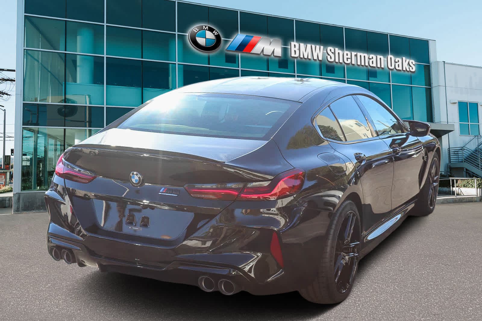 Thumbnail: 2025 BMW M8 - 4