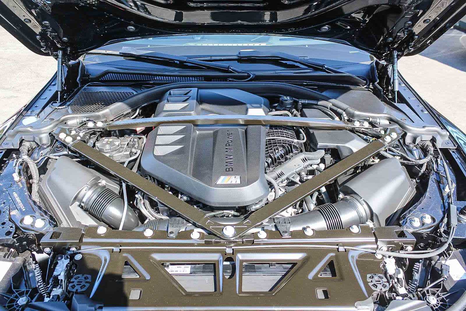 Thumbnail: 2026 BMW M4 - 25