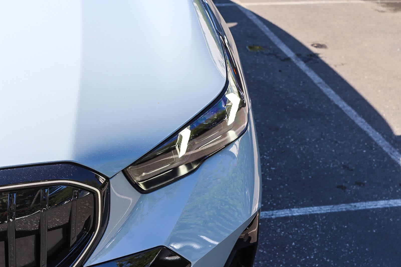 Thumbnail: 2026 BMW 5 Series - 9