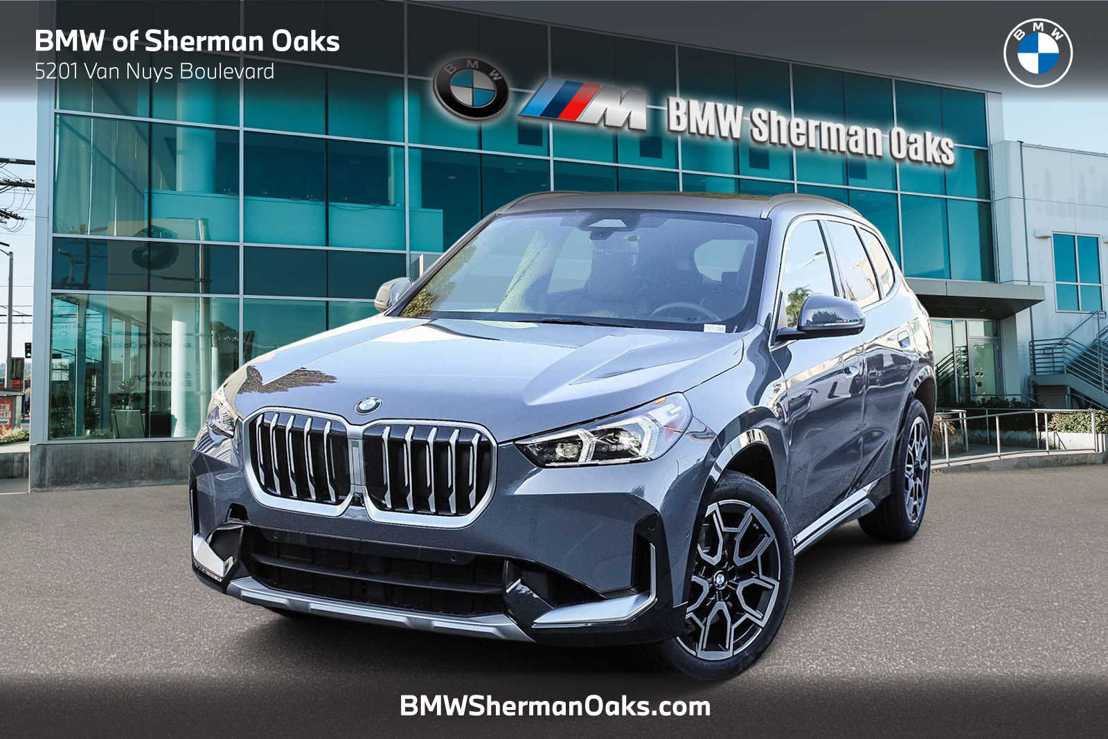 2026 BMW X1 28i's photo