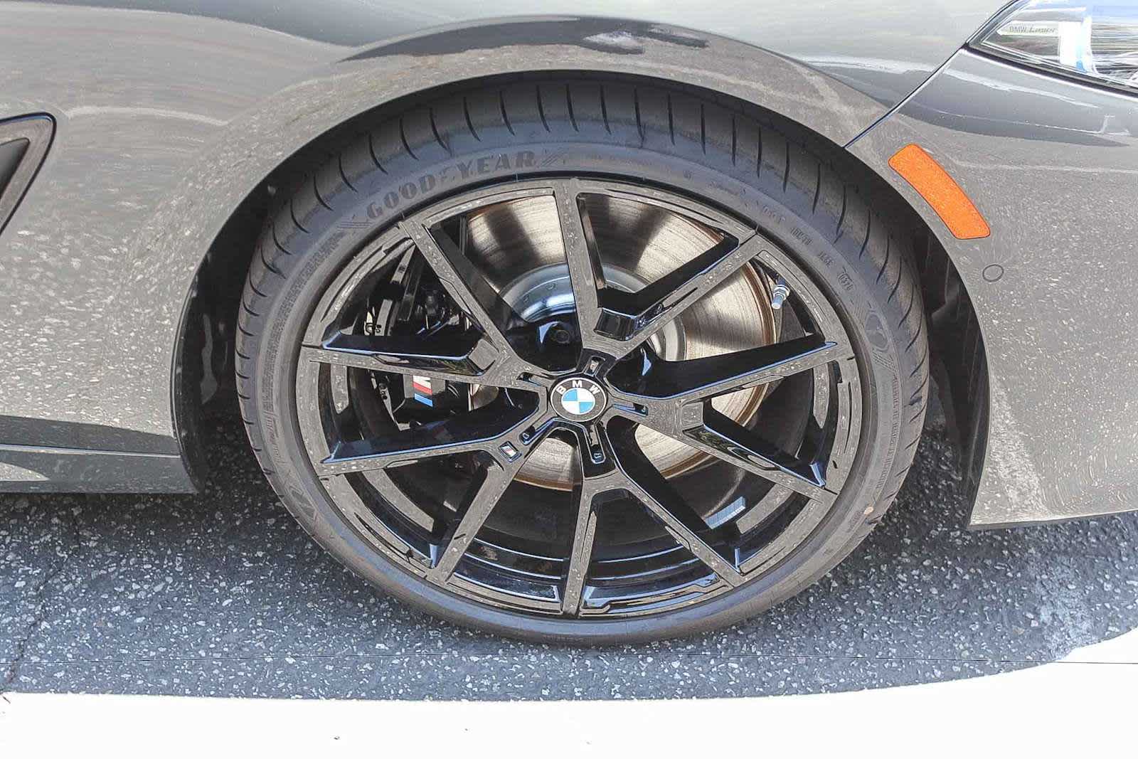 Thumbnail: 2026 BMW 8 Series - 9
