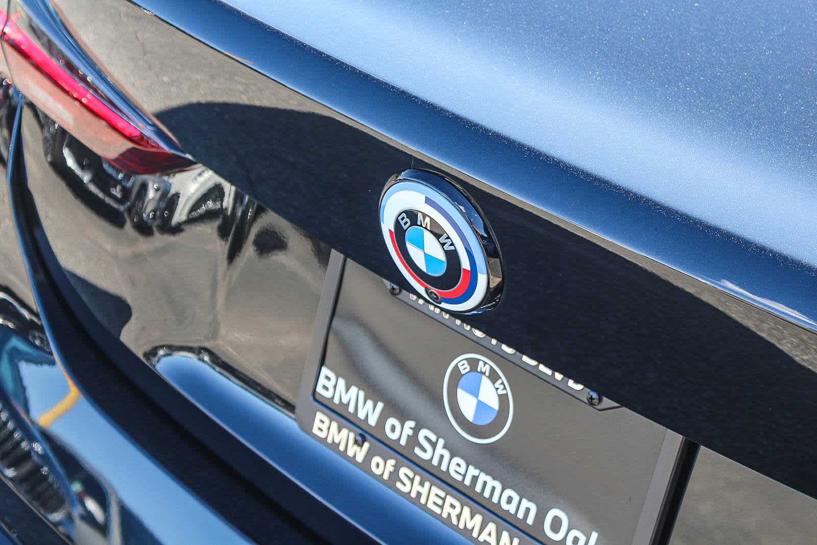 Thumbnail: 2023 BMW M4 - 8