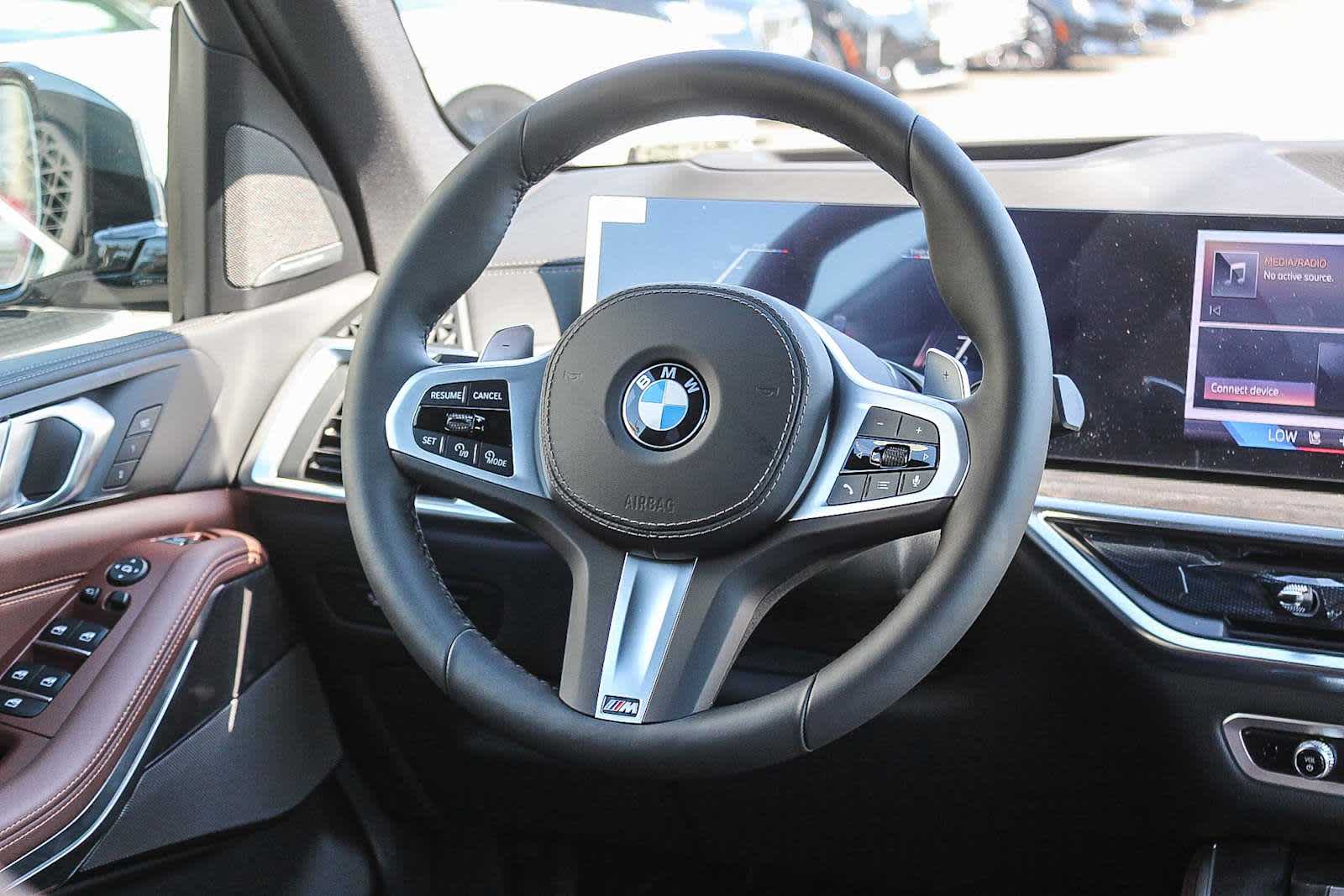 Thumbnail: 2026 BMW X5 - 15