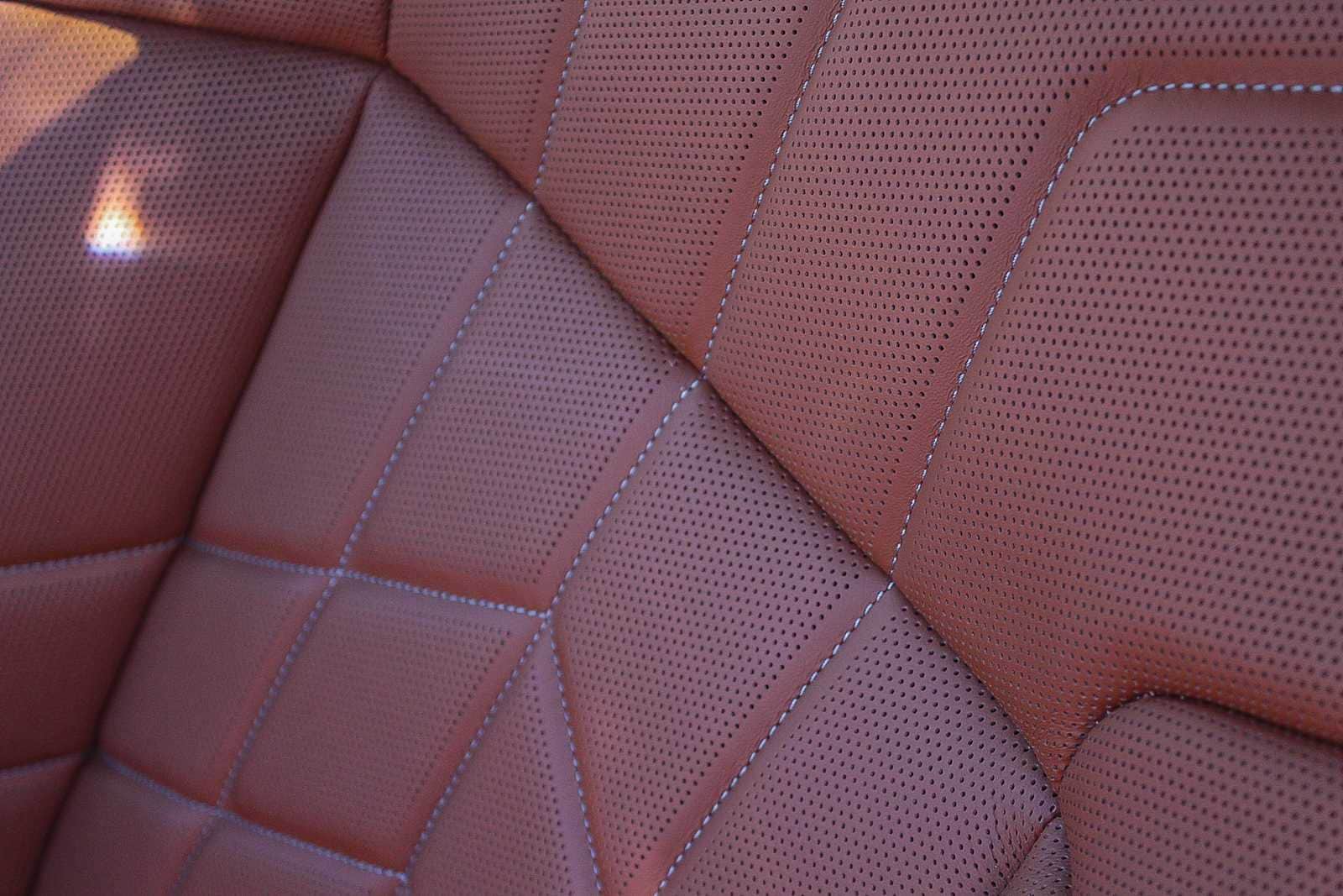 Thumbnail: 2026 BMW i7 - 24