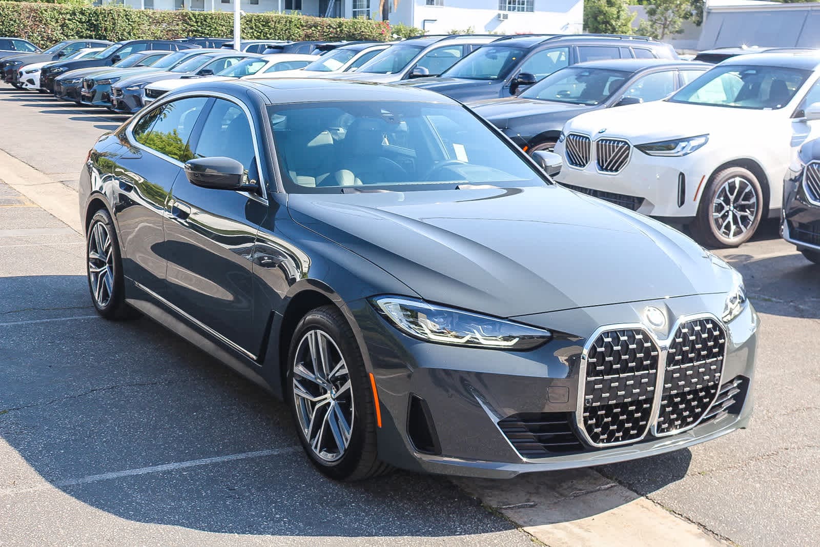 2023 BMW 430i photo 4