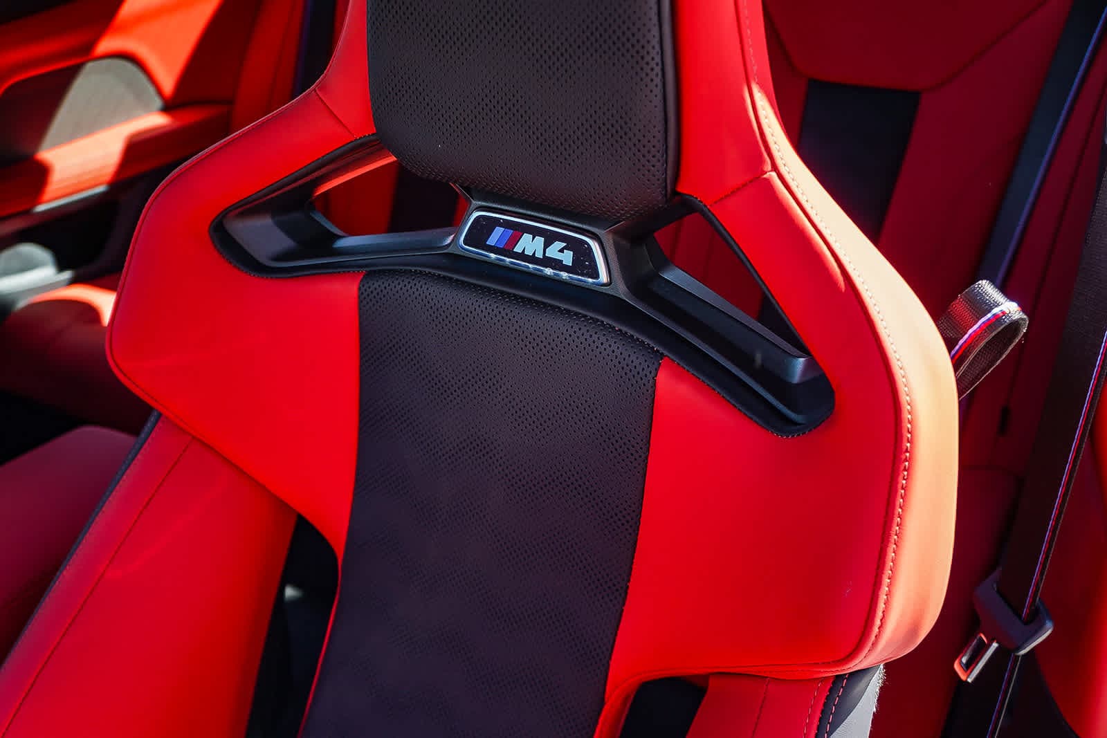 Thumbnail: 2026 BMW M4 - 27