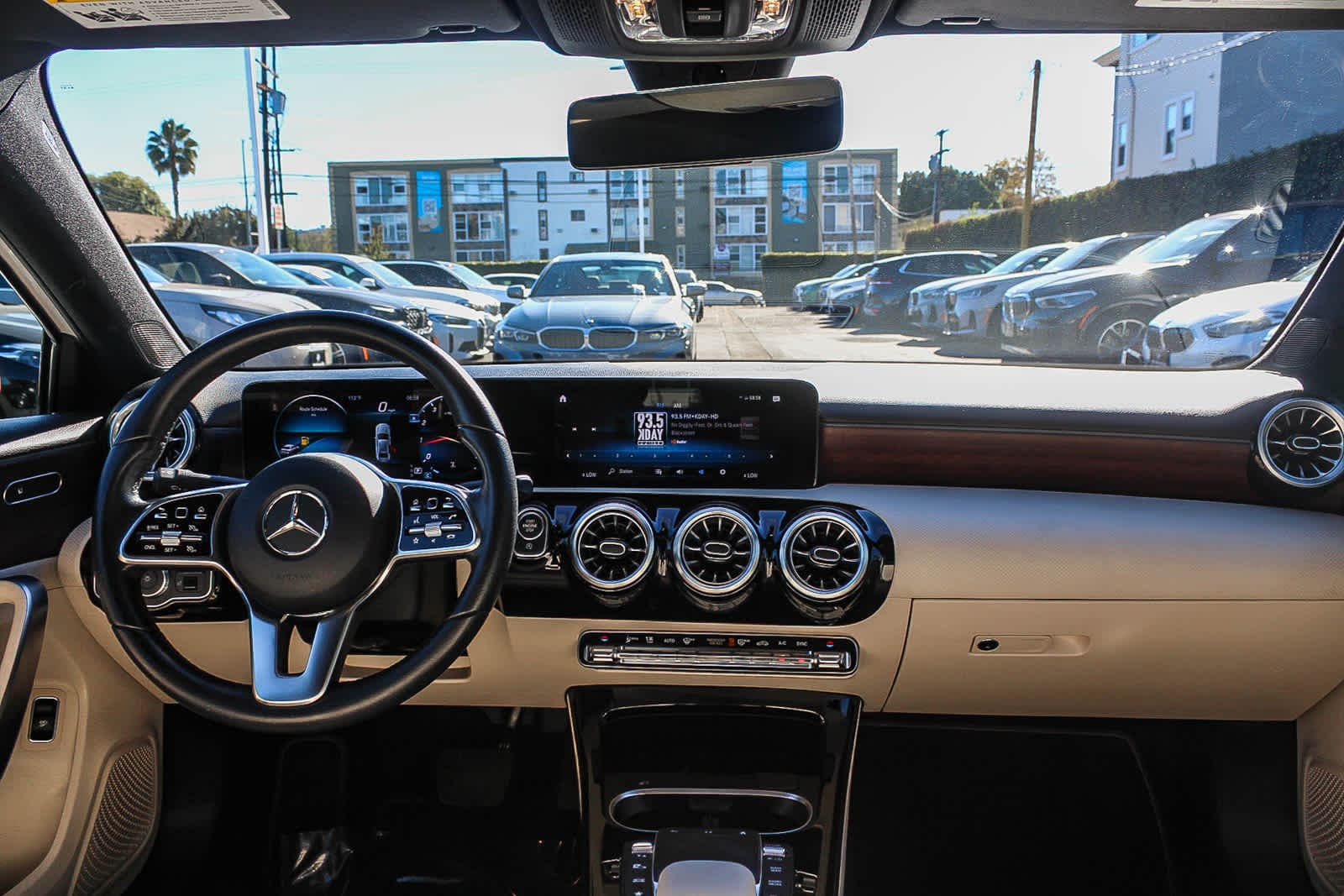 Thumbnail: 2022 Mercedes-Benz A-Class - 12