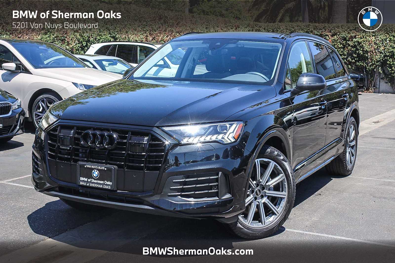 Thumbnail: 2023 Audi Q7 - 1