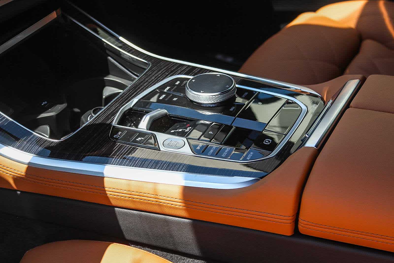 Thumbnail: 2026 BMW X5 - 19