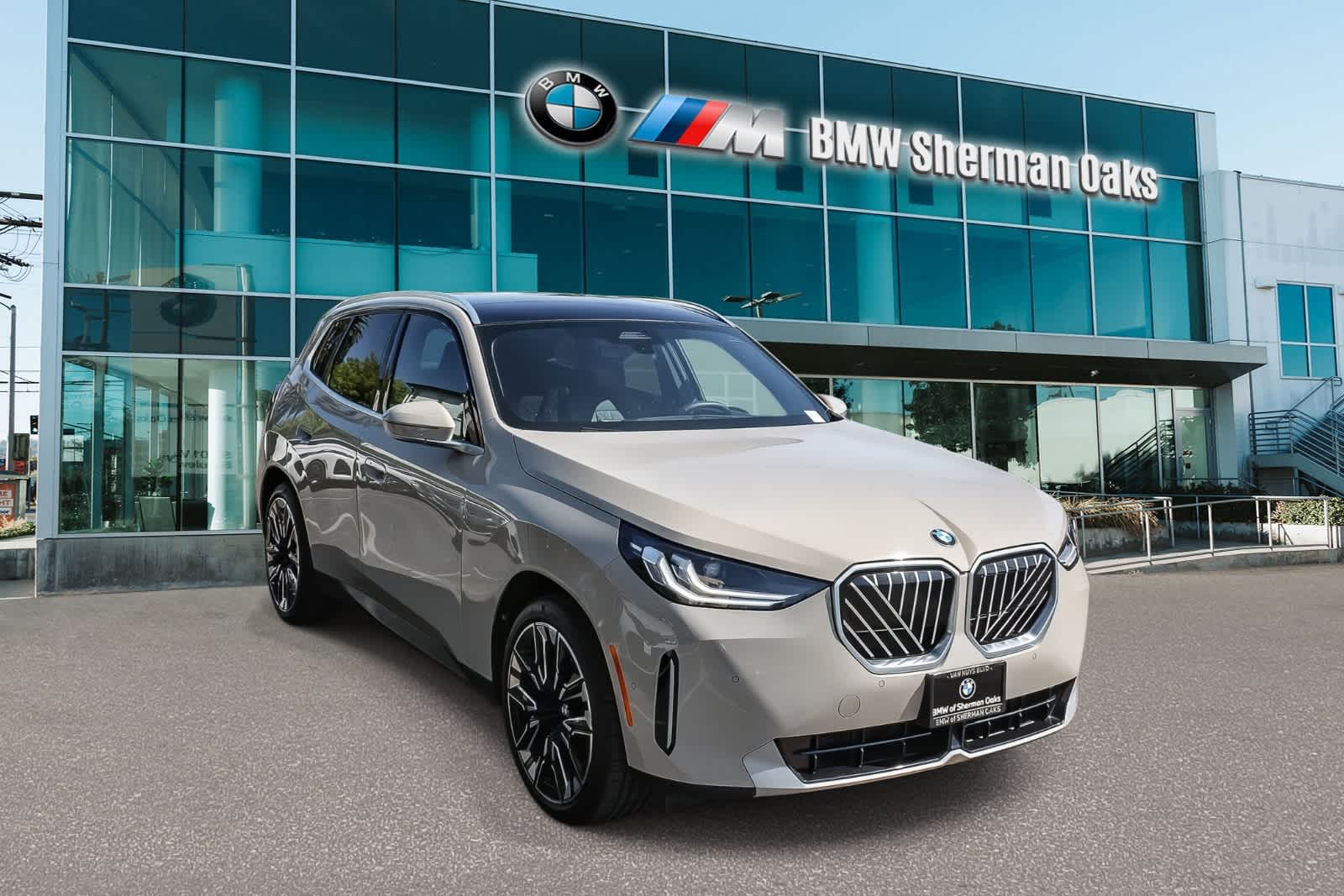 2026 BMW X3 30 xDrive photo 2