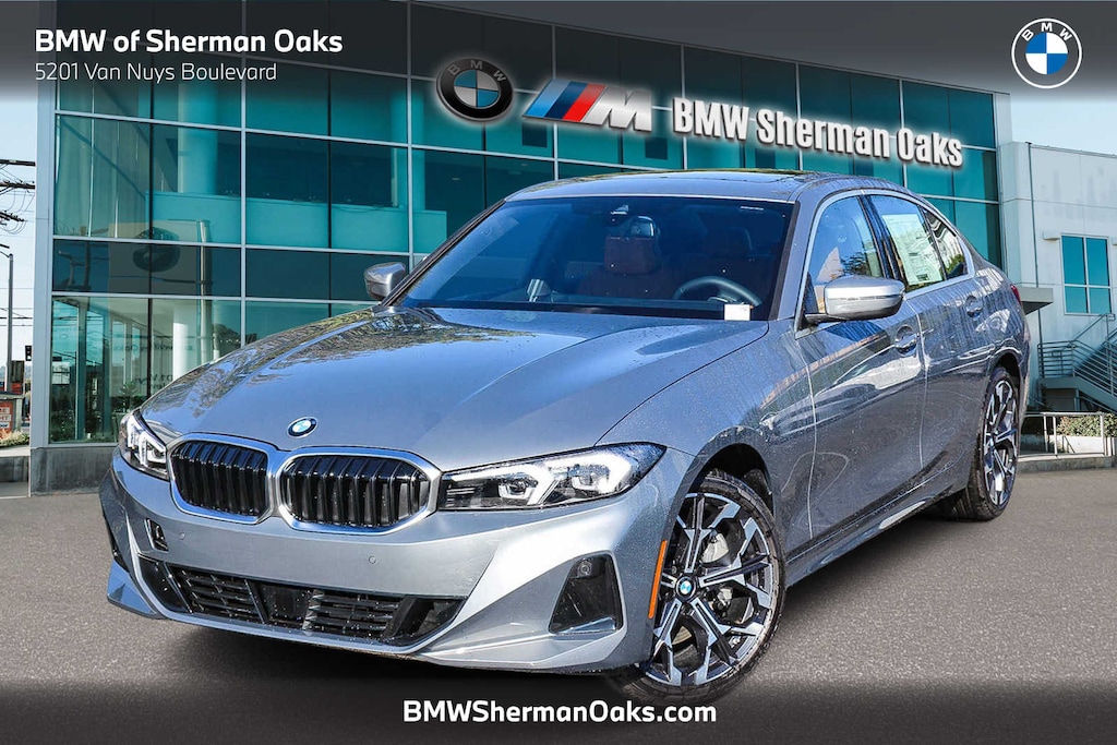 New 2026 BMW 330i Sedan