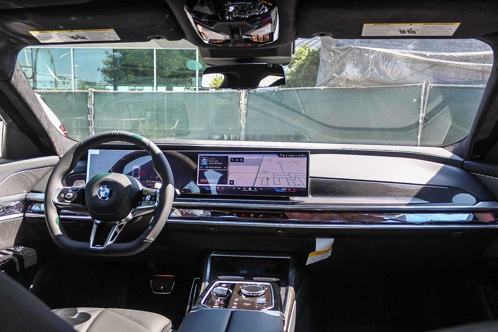Thumbnail: 2026 BMW 7 Series - 12