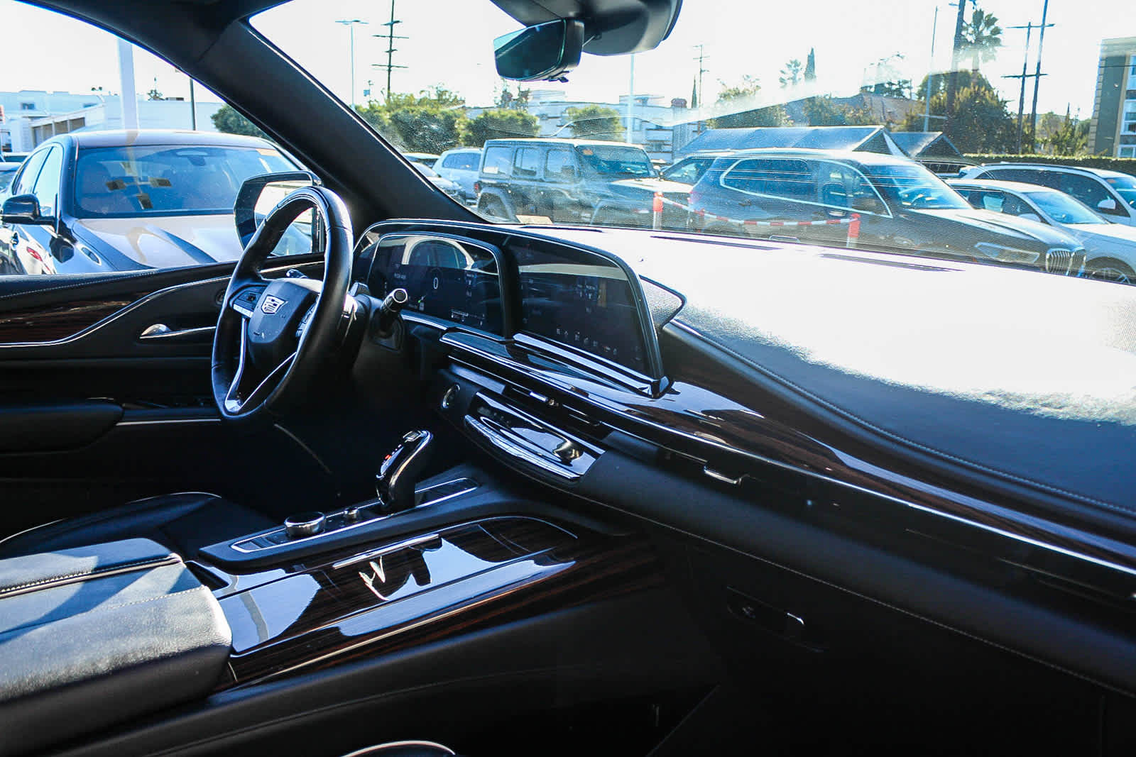 Thumbnail: 2024 Cadillac Escalade - 16