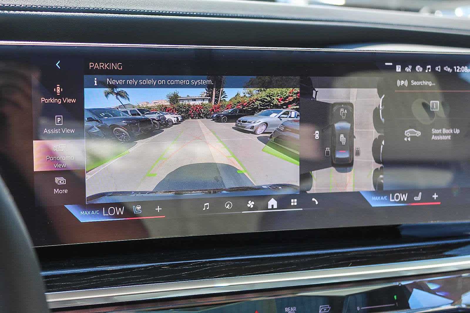 Thumbnail: 2026 BMW 7 Series - 22