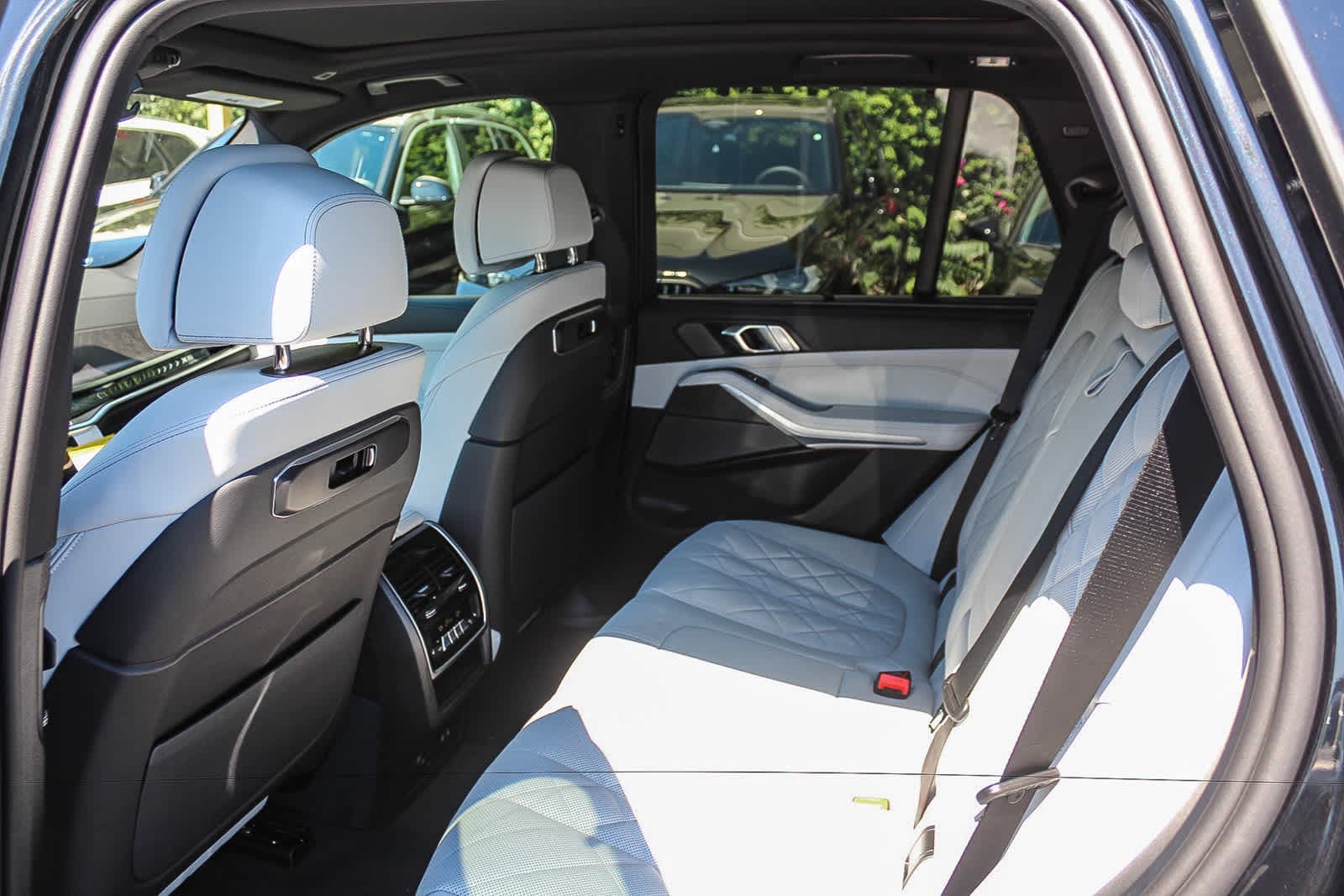 Thumbnail: 2026 BMW X5 - 17