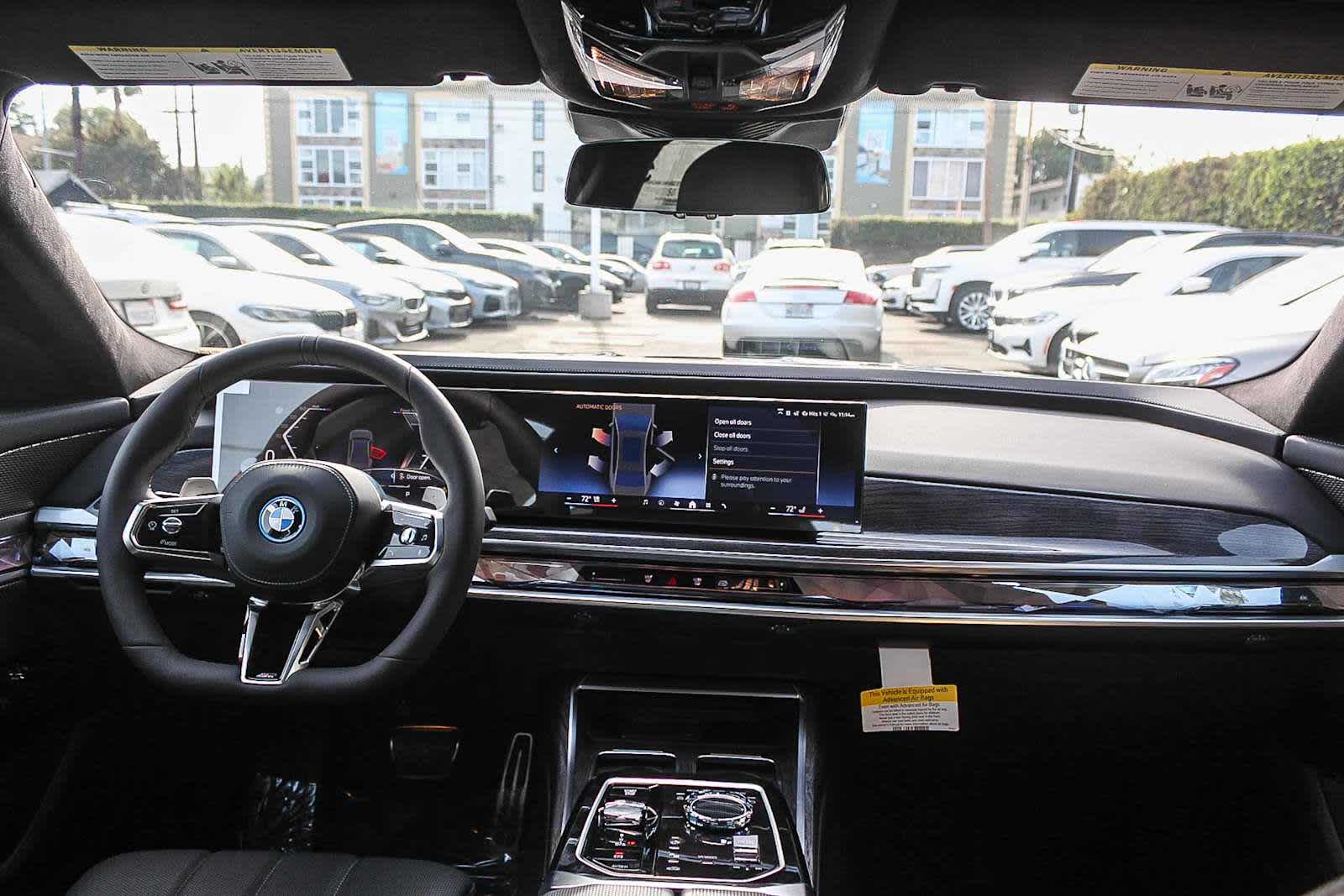 Thumbnail: 2026 BMW 7 Series - 12