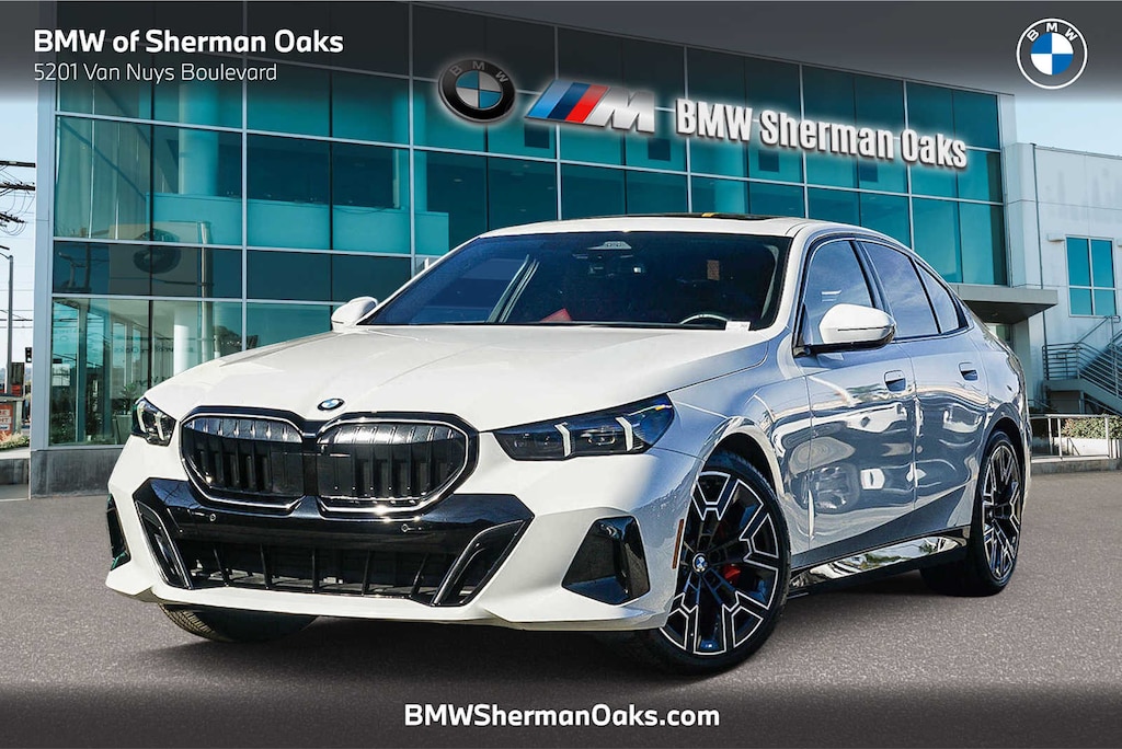 Used 2025 BMW 530i Sedan