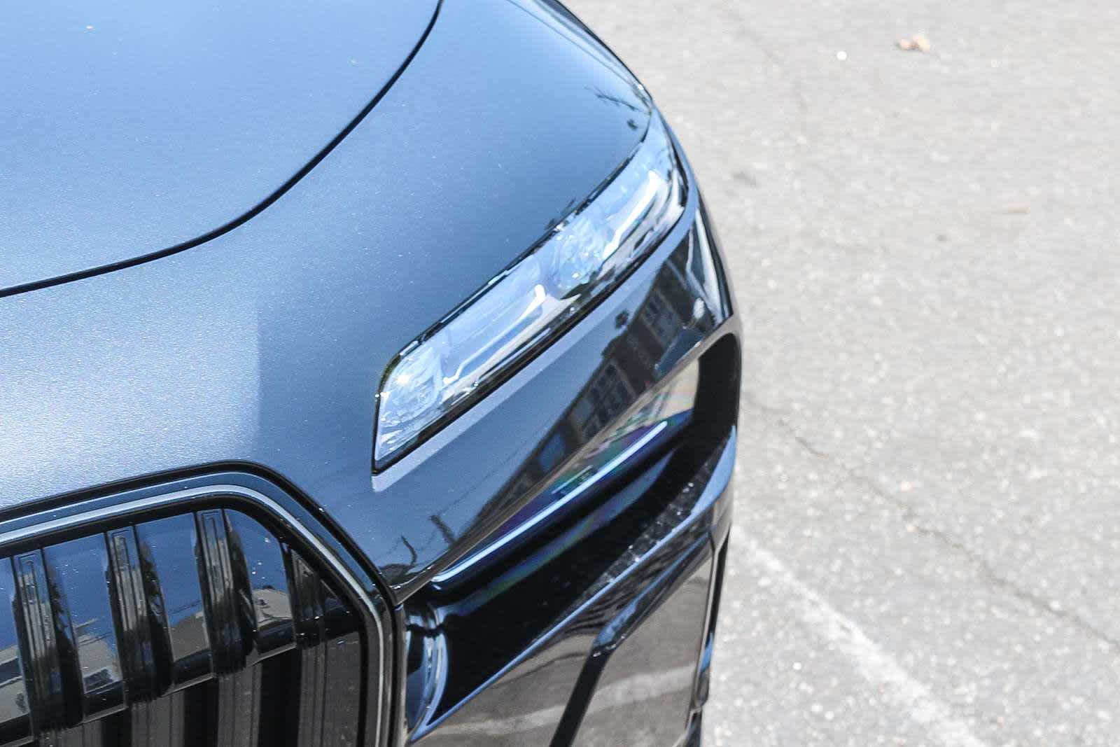 Thumbnail: 2025 BMW i7 - 10
