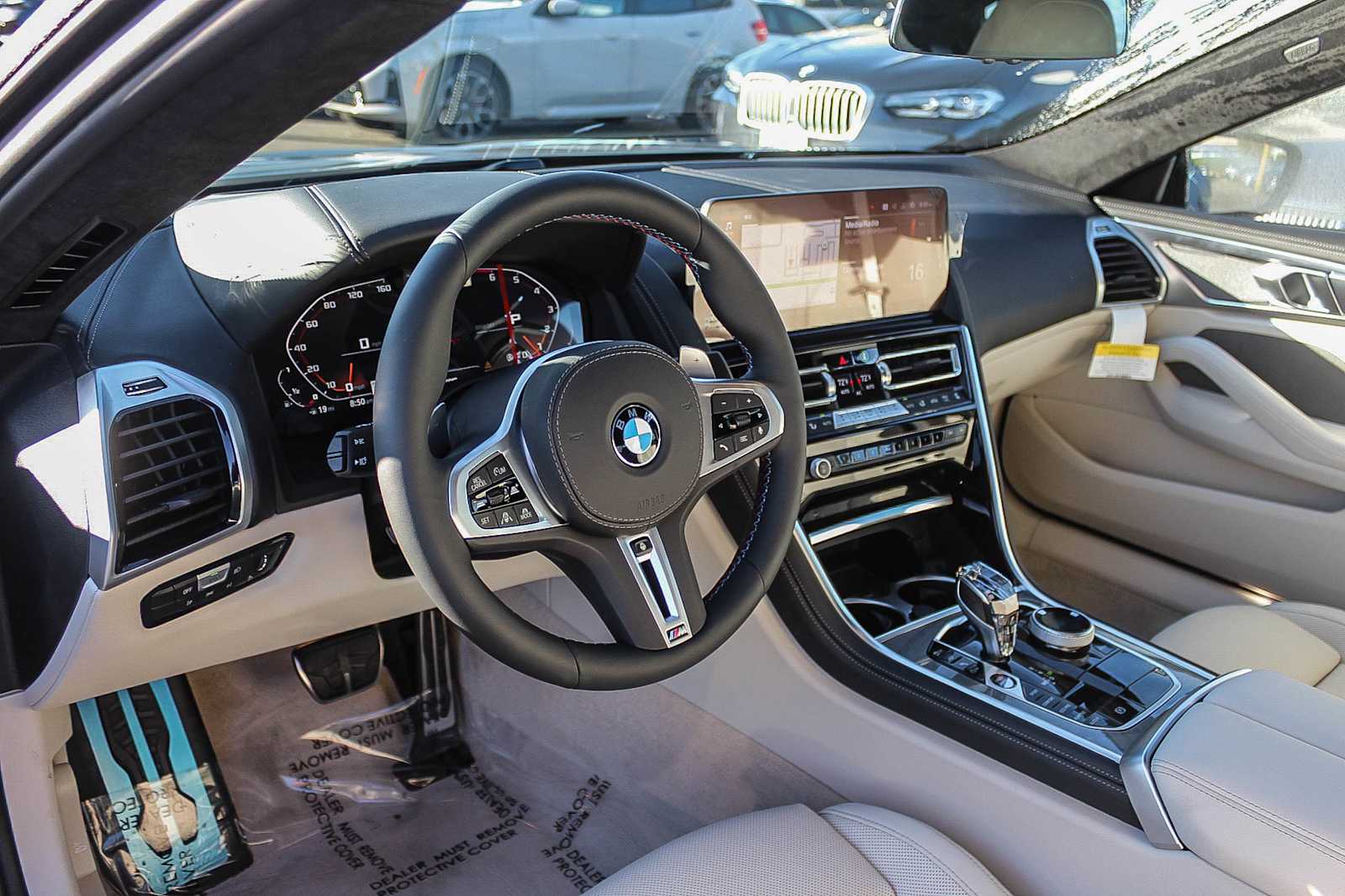 Thumbnail: 2026 BMW 8 Series - 17