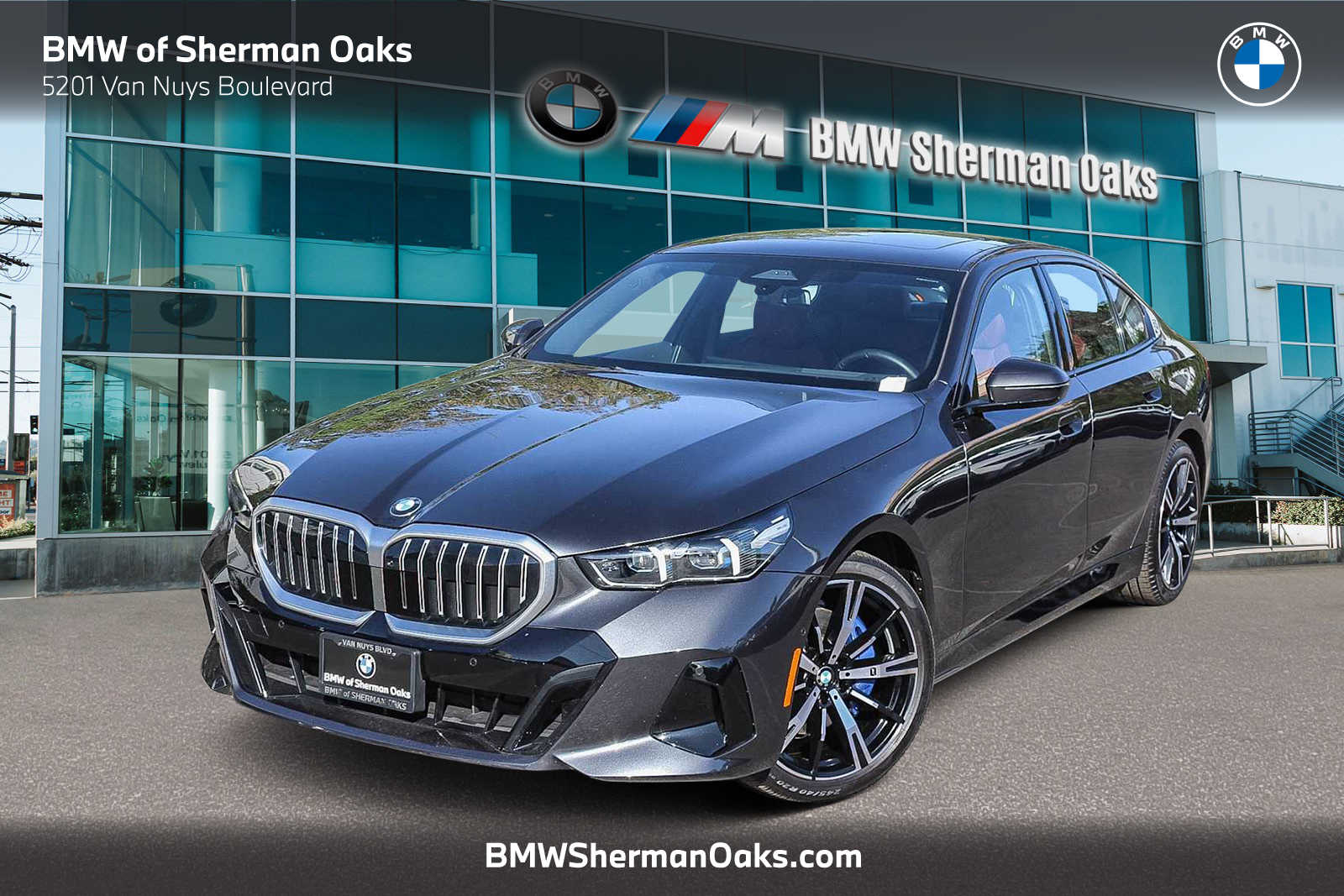 Thumbnail: 2026 BMW 5 Series - 1