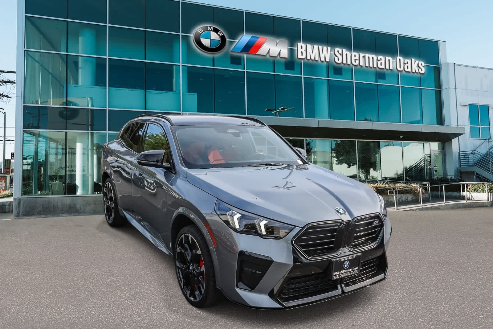 2025 BMW X2 M35i photo 2
