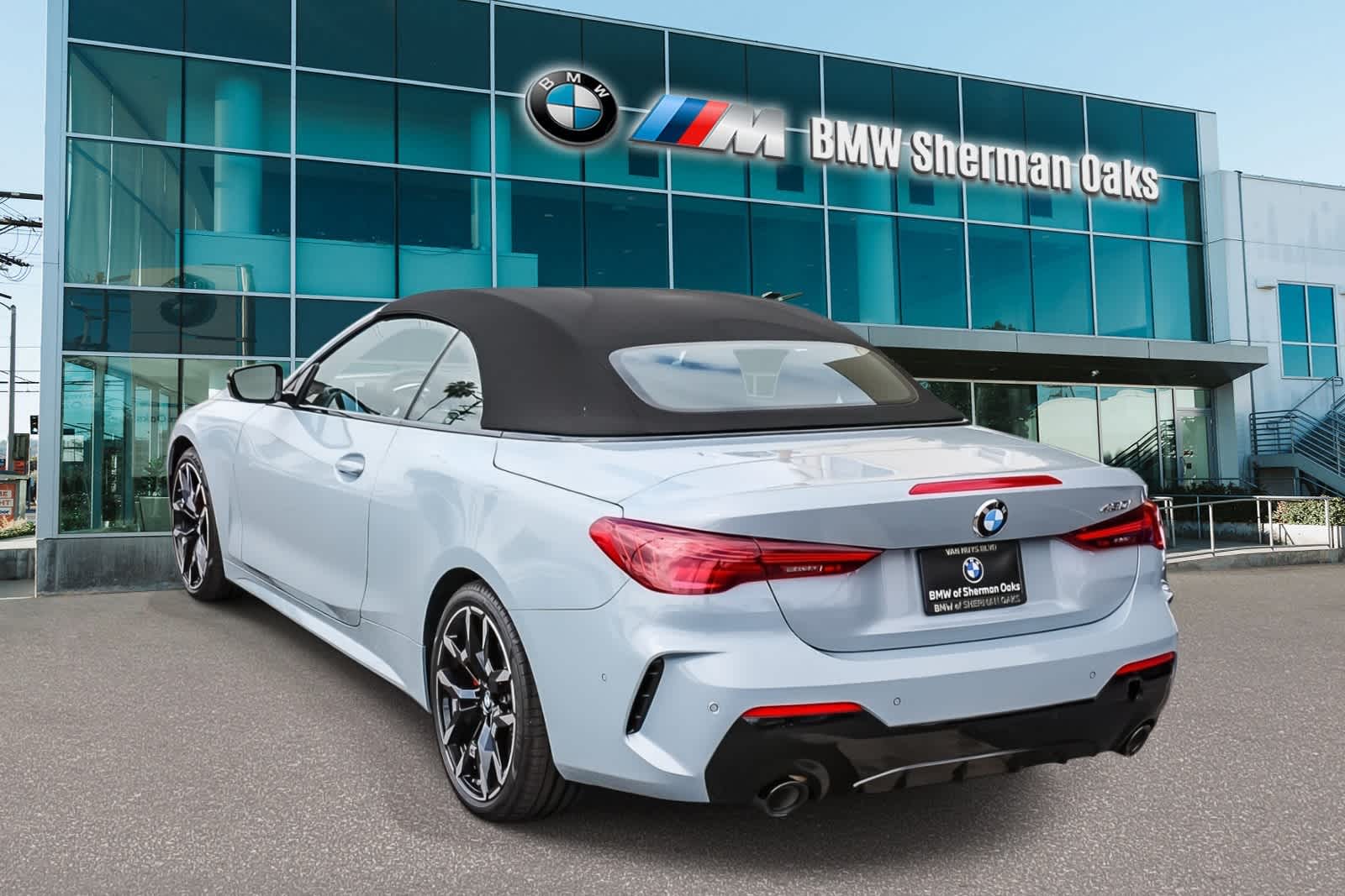 Thumbnail: 2027 BMW 4 Series - 6