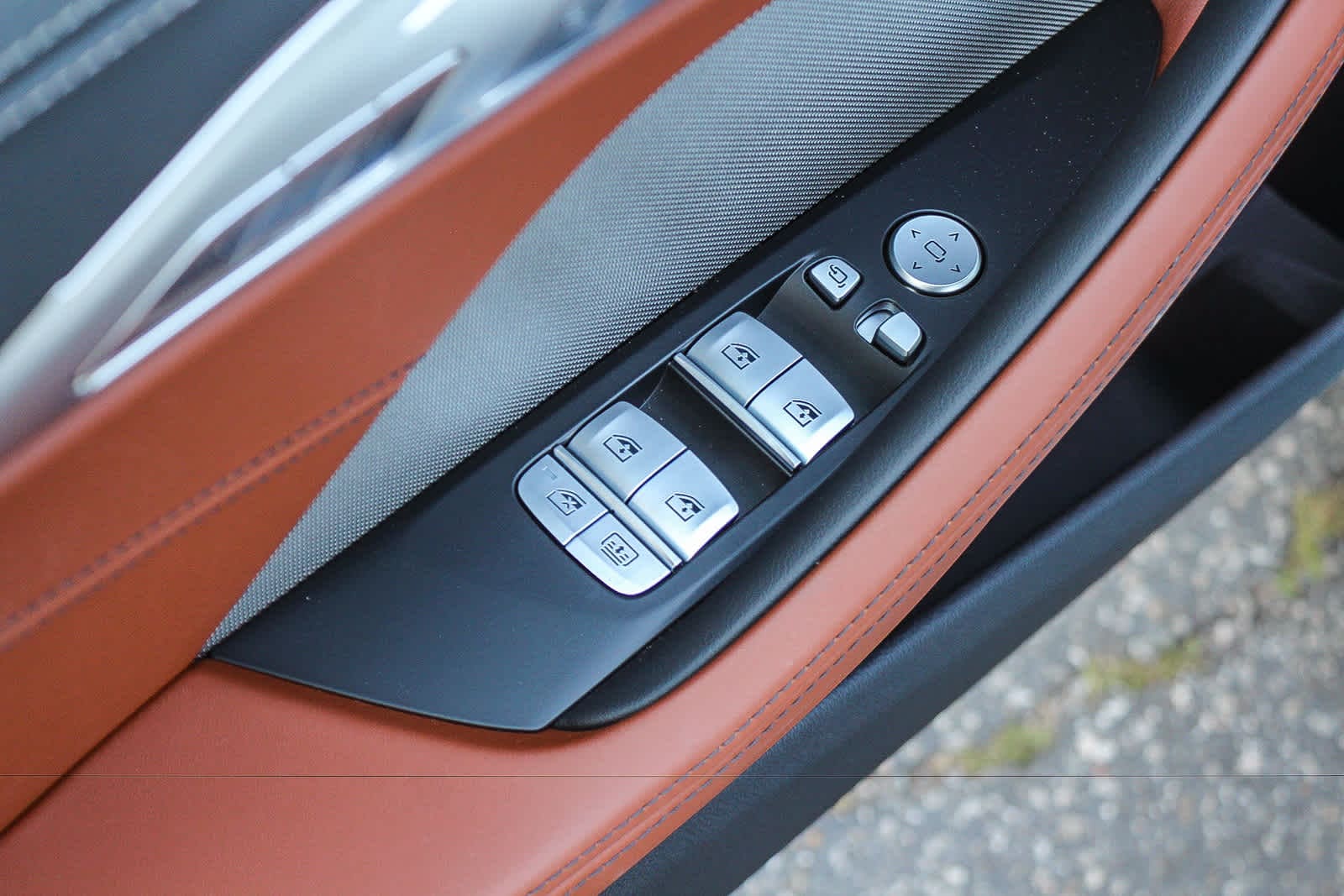 Thumbnail: 2026 BMW 8 Series - 19