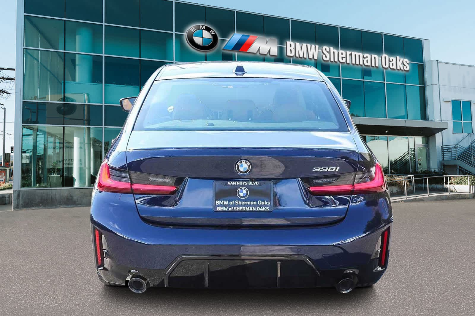 Thumbnail: 2026 BMW 3 Series - 5