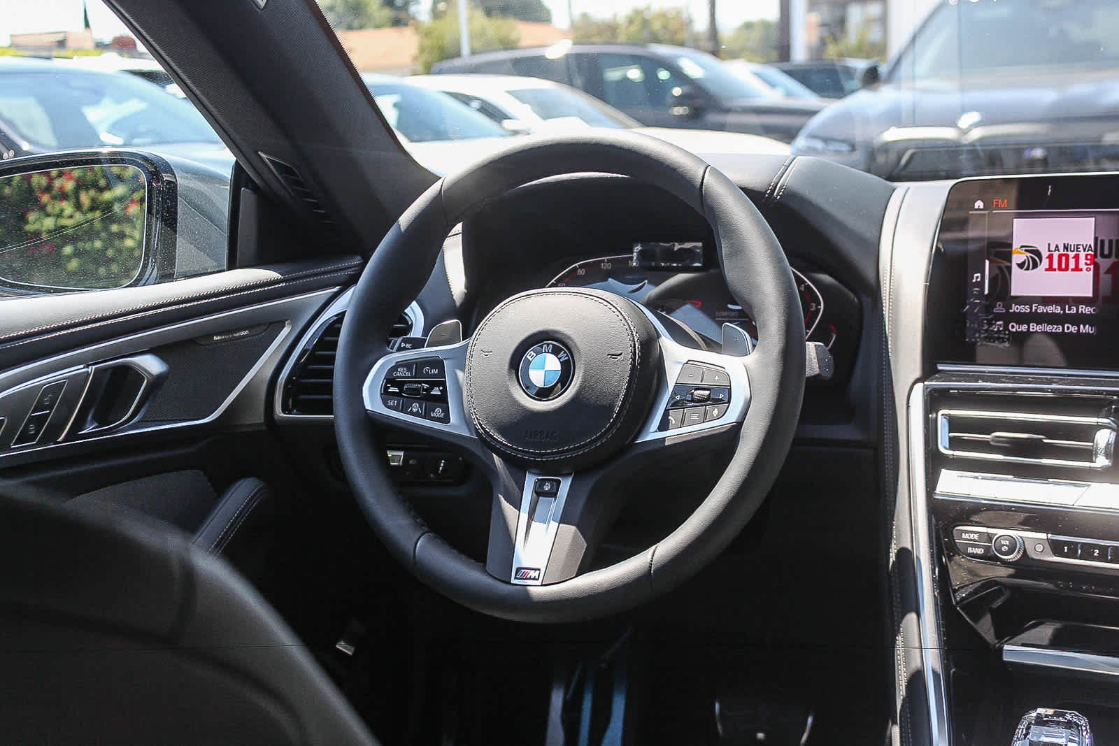 Thumbnail: 2026 BMW 8 Series - 17